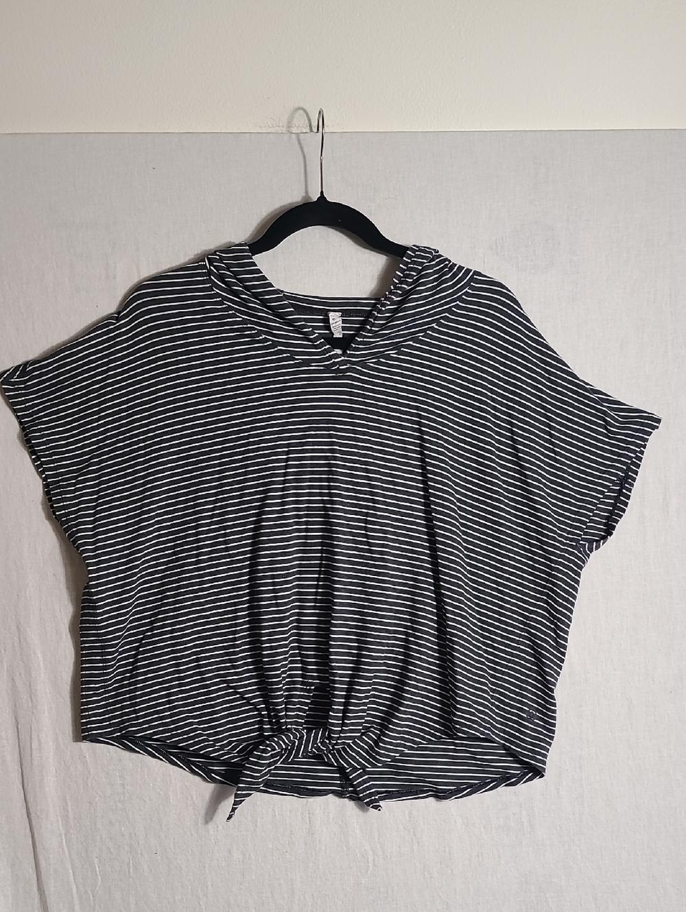 lululemon athletica Black and White Striped Cropped Hooded Tee